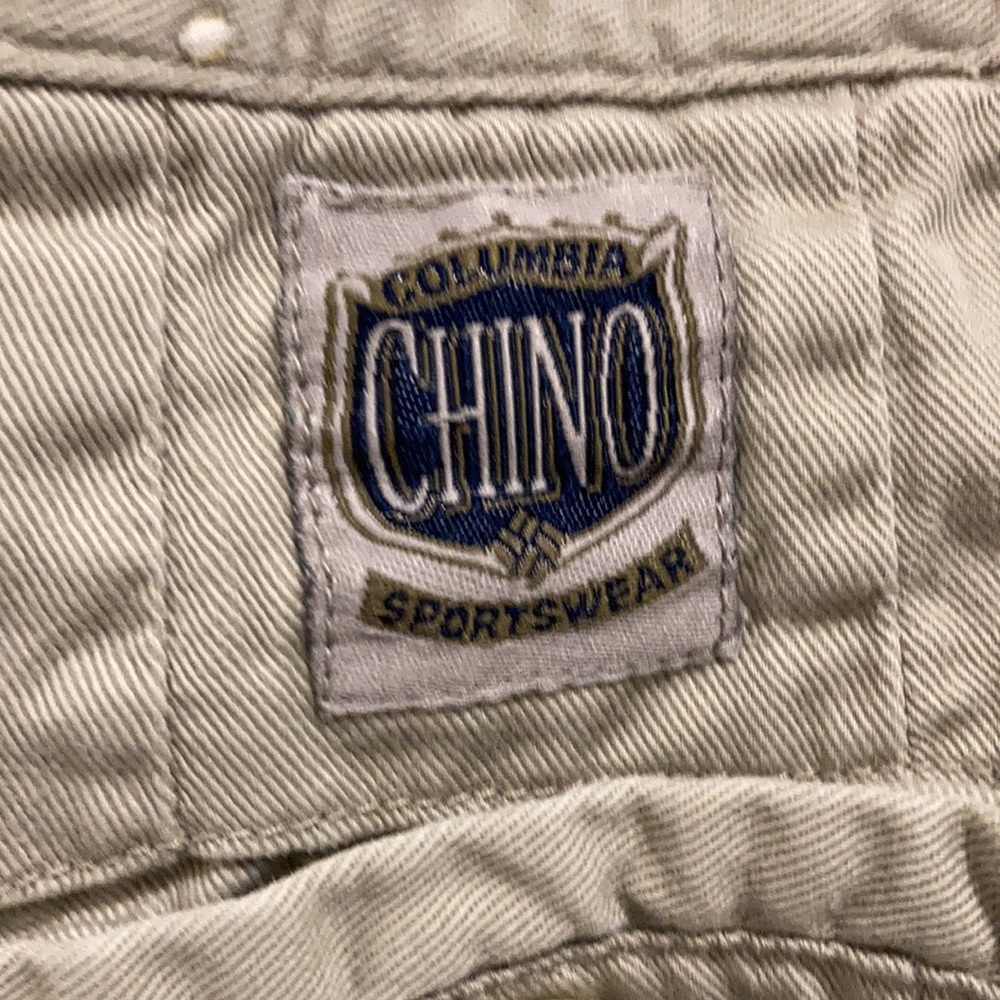 Columbia khaki shorts